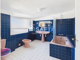  Immeuble à vendre 245 m²
