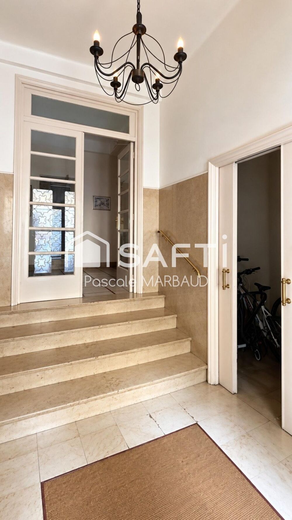 Vente Appartement **Un bel espace de vie au cœur de Marseille !** Marseille 6