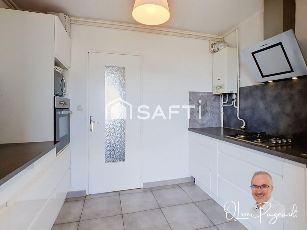 Vente Appartement Un T3 traversant où confort rime avec tranquillité ! Lyon 8