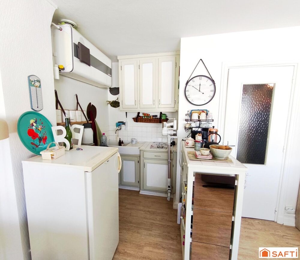 Appartement 32 m² - balcon - 200 mètres de la plage.
