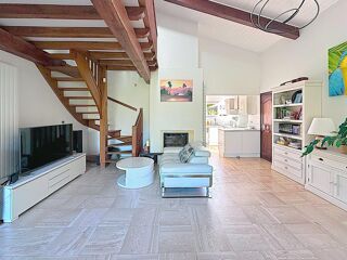  Maison � vendre 6 pi�ces 166 m�