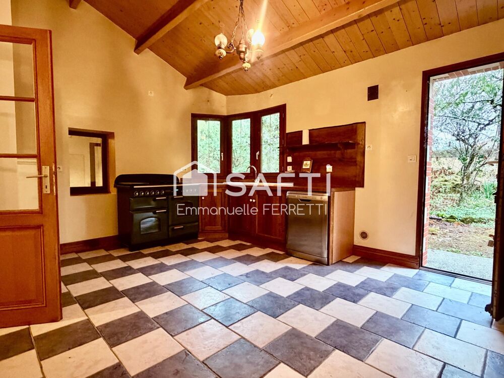 Vente Maison ENSEMBLE IMMOBILIER MAISON, BOURRINE, ET GRANGE 250M2 Saint-vincent-sur-graon