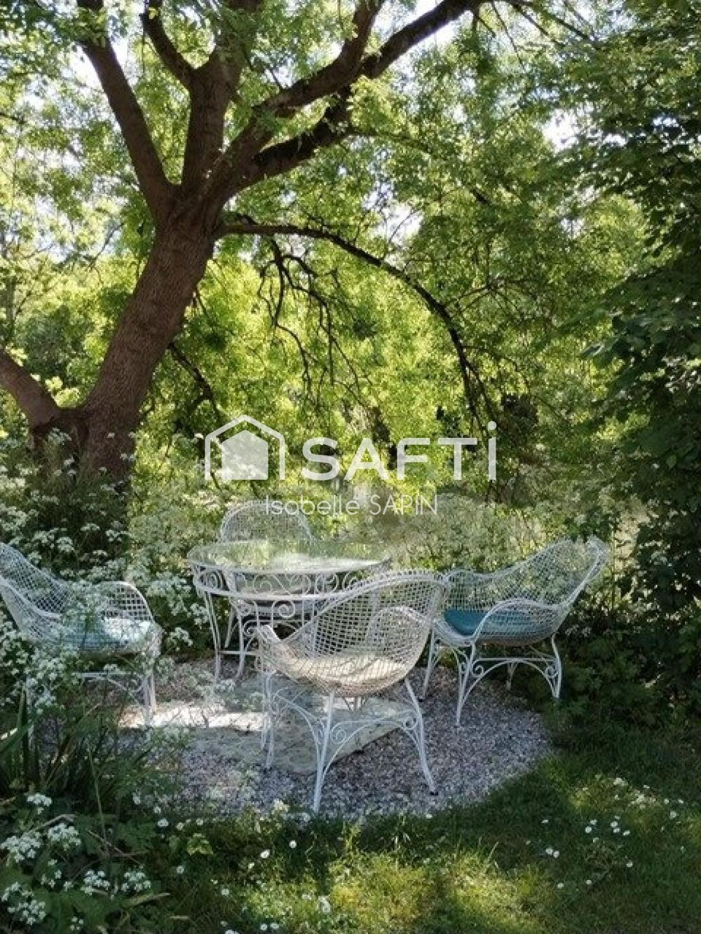 Vente Maison Un écrin de verdure atypique au bord de l'eau Poitiers