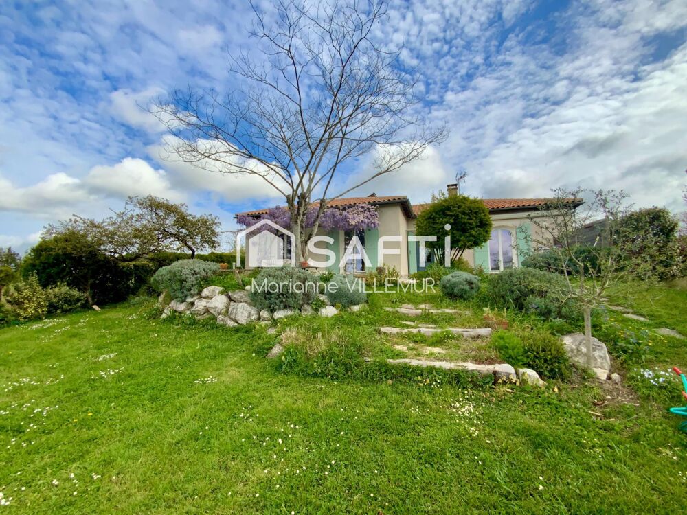 Proche Nérac, maison de Plain-pied d'environ 138 m² habitables sur un terrain de 3073 m²