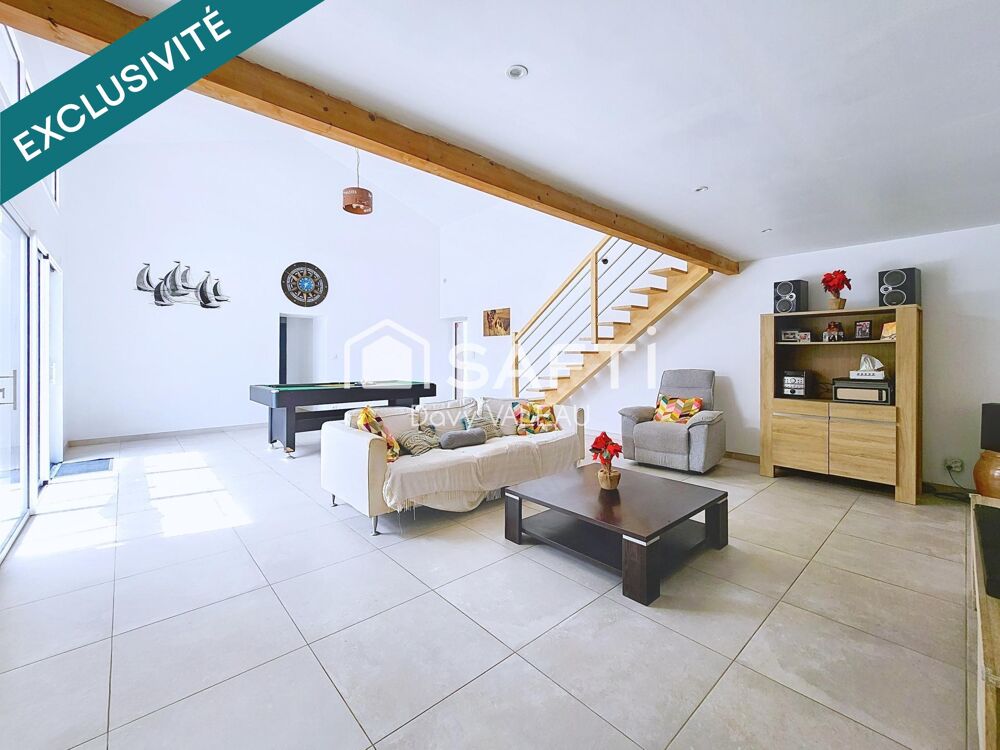 Vente Maison Longère de 250m² 5 chambres et 250m² de garage La roche-sur-yon