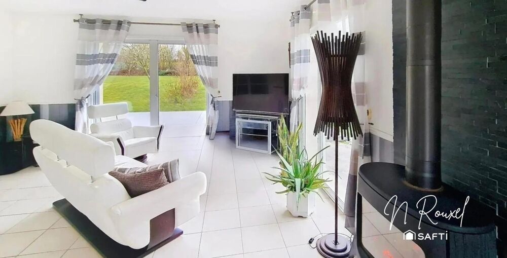 Maison 150 m2, 4 chambres, 1 bureau, double garage avec combles aménageables, terrain 2640m2