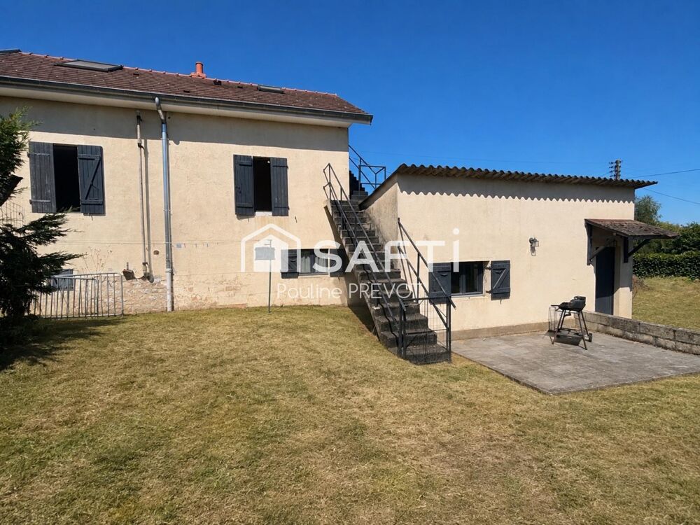 Située à Montceau-les-Mines, à proximité immédiate des c....