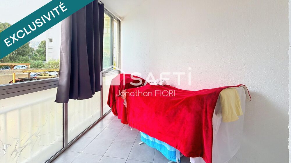 Vente Appartement Studio de 22 m² avec terrasse & parking à Toulon Toulon