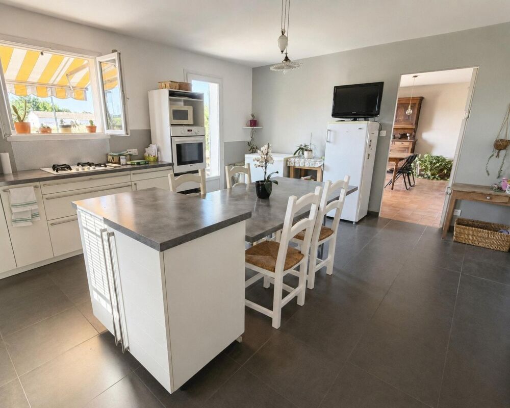 Vente Maison Maison 191 m² avec dépendance – 5 chambres – DPE A Avignon