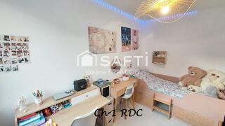  Maison à vendre 11 pièces 216 m²