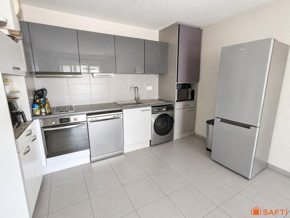 Vente Appartement T2 avec loggia et garage en centre-ville Nimes