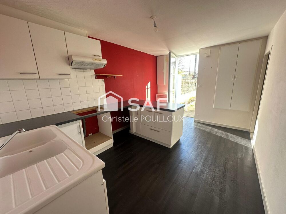 Vente Maison Deux habitations indépendantes avec dépendances et fort potentiel Aiffres