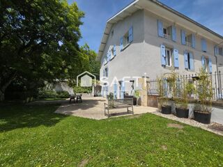 Maison 12 pièces 300 m² · à Tullins · 300 m² · 399 000 €