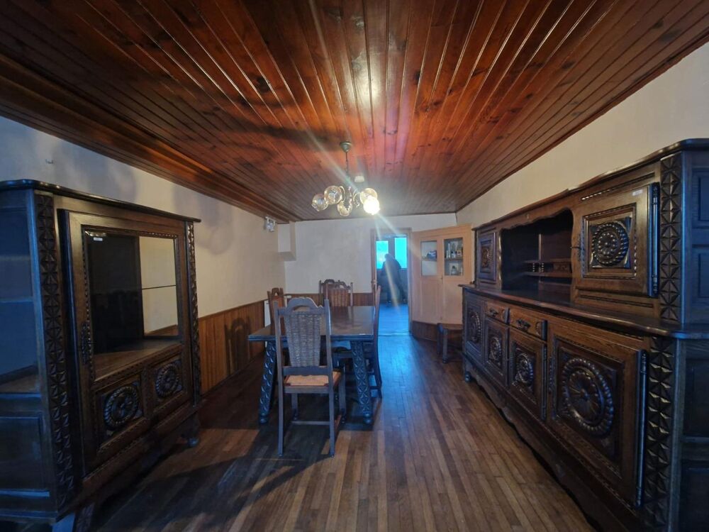 Vente Maison Maison de bourg. Garage et terrain non attenant Echassieres