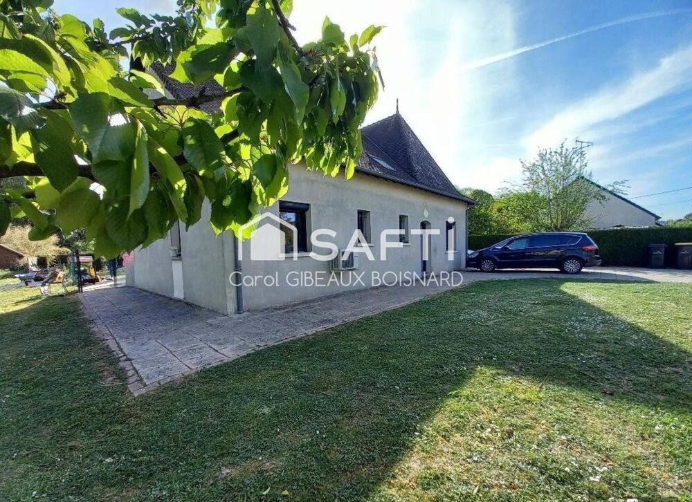 Pavillon familial 6 chambres avec garage et beau terrain arboré