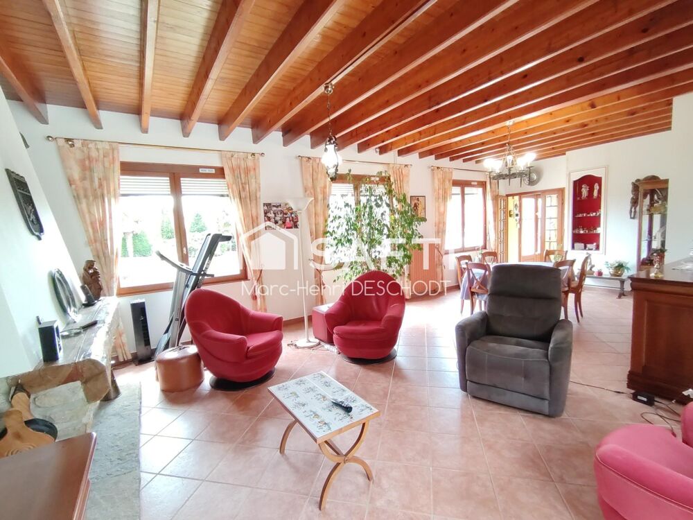 Corps de ferme 196m²