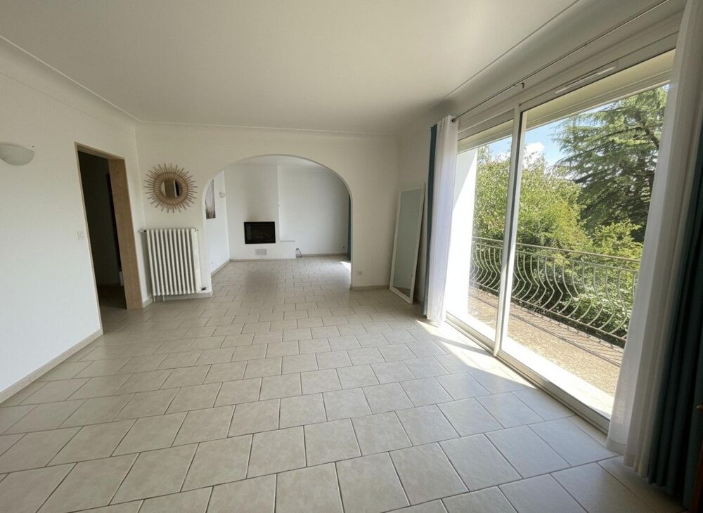 Vente Maison Elégance, vue panoramique. Iteuil