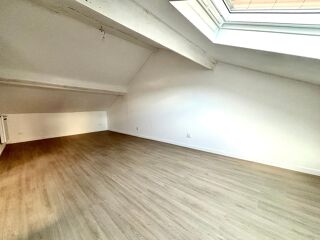  Appartement  vendre 4 pices 59 m