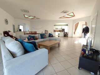  Maison � vendre 6 pi�ces 230 m�