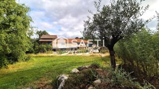  Maison à vendre 15 + pièces 374 m²