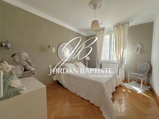  Maison à vendre 12 pièces 250 m²
