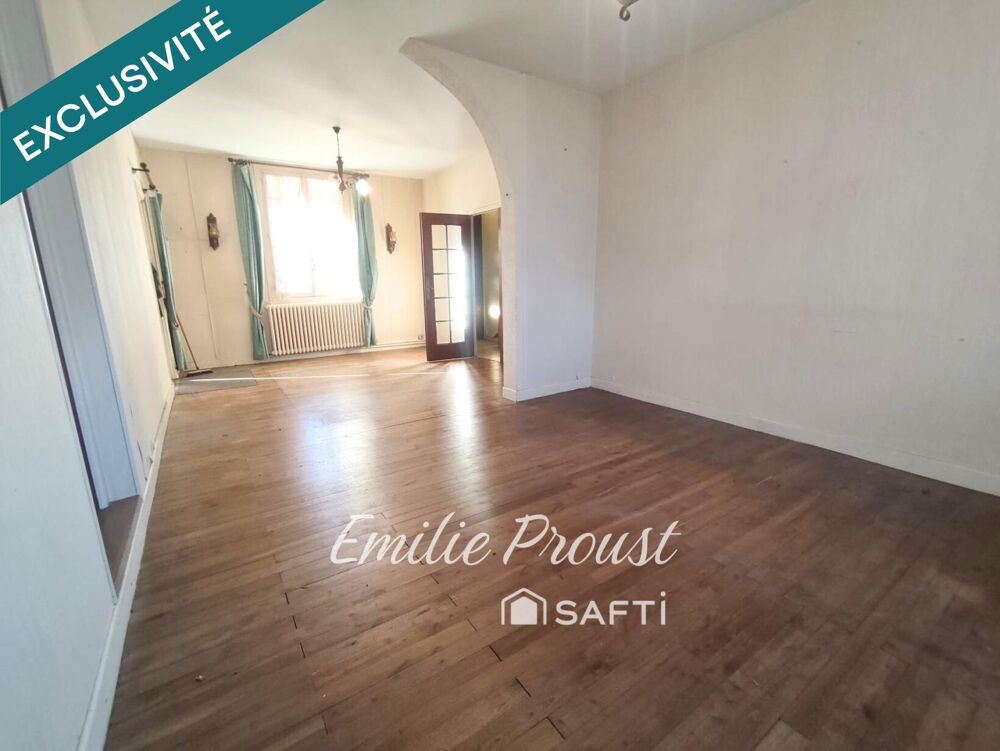 Vente Maison Maison de plain-pied avec beau terrain et fort potentiel � Civray Civray