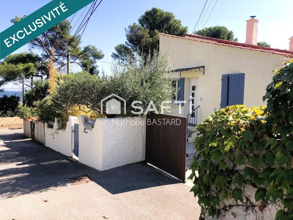 Villa T5 de plain pied avec jardin, piscine et grand garage