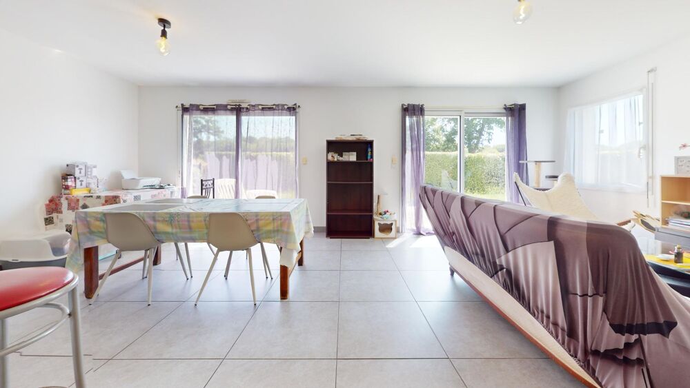 Vente Maison Maison plain-pied, 3 chambres, garage et jardin de 499 m².(Visite virtuelle disponible) Quimperle