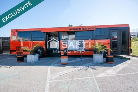 Joli Foodtruck &agrave; Burgers de type Bus VASP avec 60m2 de terrasse 4 saisons 109500 13480 Cabries