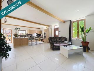  Maison � vendre 8 pi�ces 210 m�