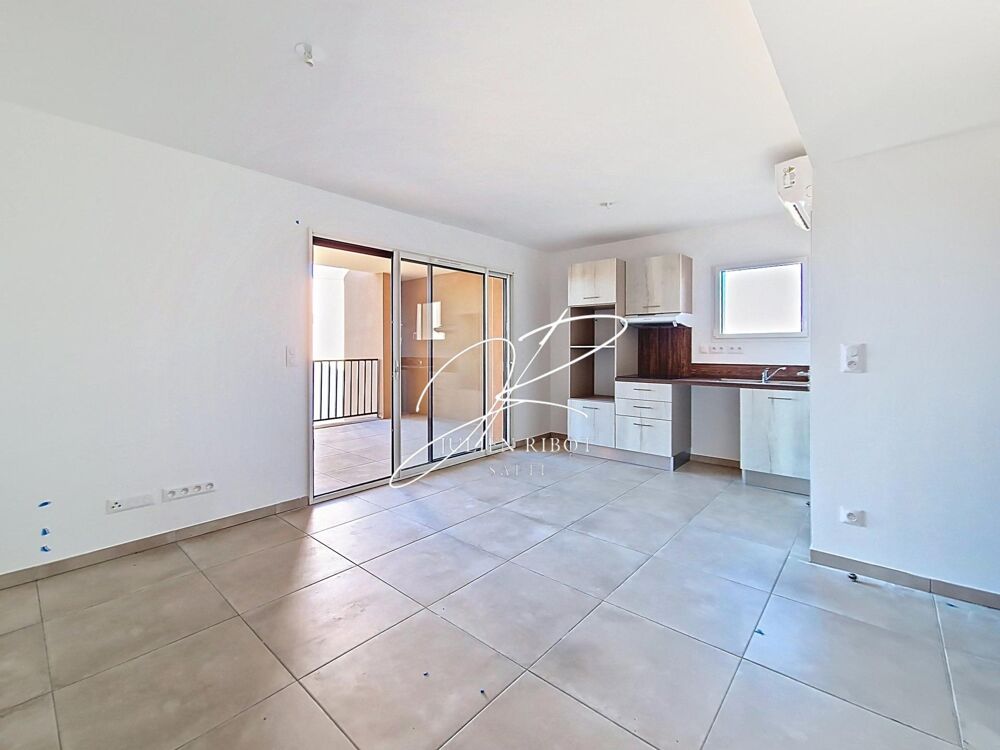 Vente Appartement Appartement T2 43 m² terrasse et parking Serignan