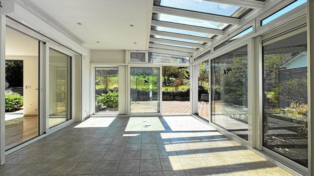 VILLA DARCHITECTE PRESTIGE À LEYMEN (3 MIN SUISSE) / 218 m² habitables / Terrain de 35,42 ares (dont 20 ares constructibles )