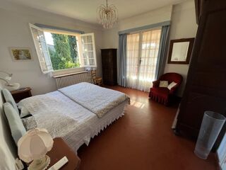  Maison à vendre 9 pièces 217 m²