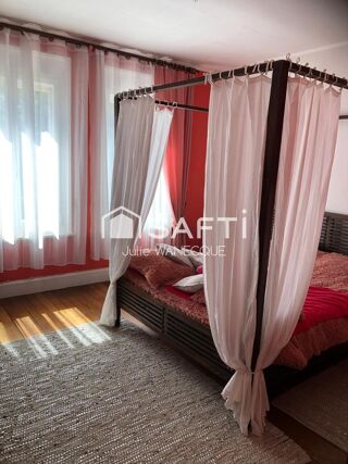  Maison à vendre 11 pièces 282 m²