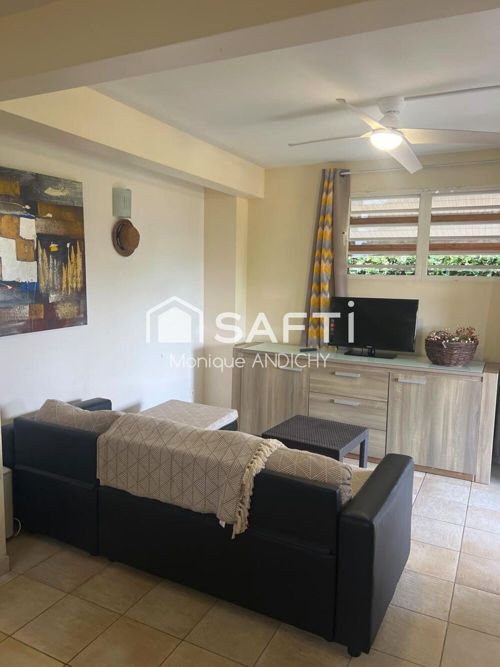 Location Appartement F3 lumineux avec terrasse à Acajou Le lamentin