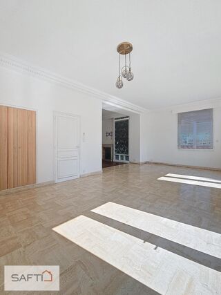  Maison � vendre 9 pi�ces 197 m�