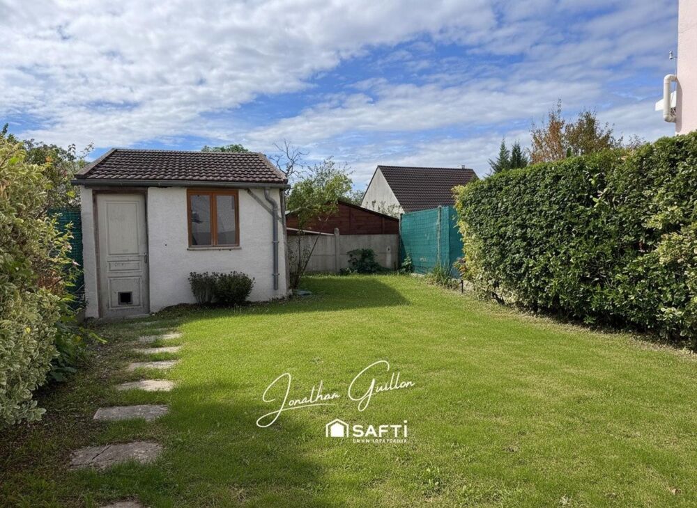 Vente Maison Idéalement situé, à proximité immédiate du Centre Ville et des Ecoles. Ferrieres-en-brie