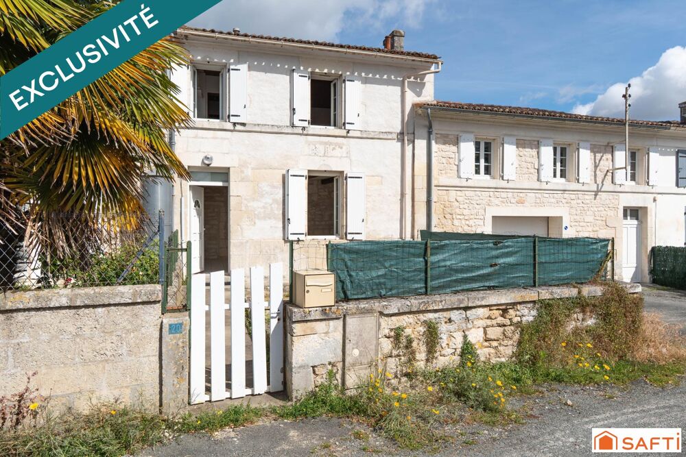 Maison de village en pierre avec cour et jardin