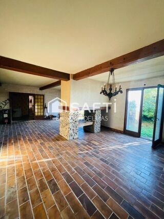  Maison � vendre 7 pi�ces 210 m�