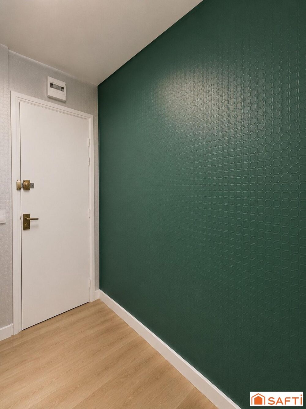 Appartement 32 m² - balcon - 200 mètres de la plage.