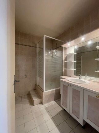  Appartement � vendre 5 pi�ces 96 m�
