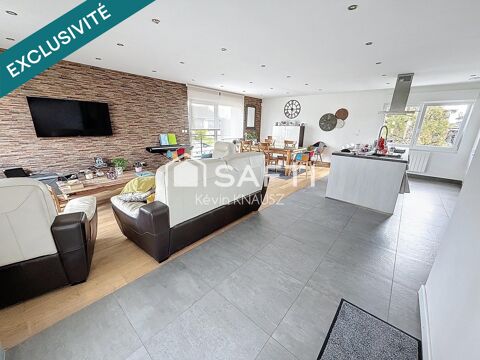   � vendre � Maison familiale r�nov�e avec piscine, balcon et d�pendance � Sainte-Barbe (57640) Maison - 8 pi�ce(s) - 175 m�