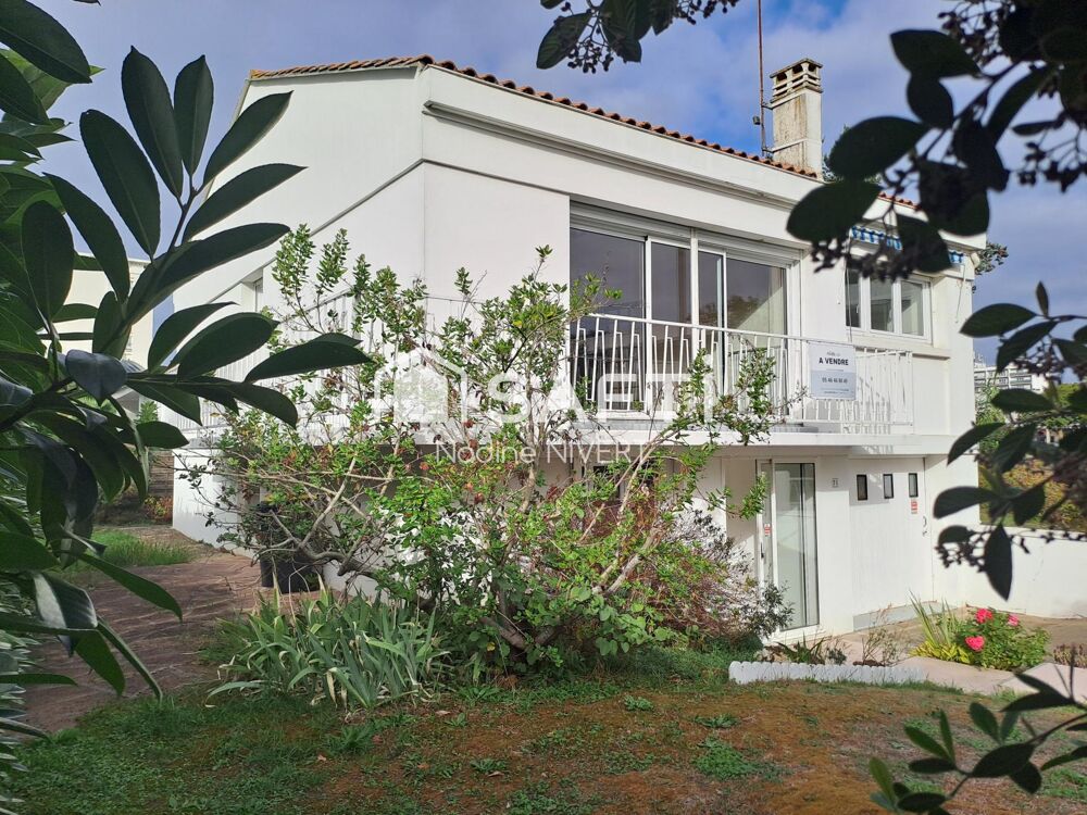 Vente Maison Maison non mitoyenne 128M2,3 chambres,garage 32M2 La rochelle