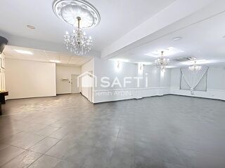  Immeuble � vendre 260 m�