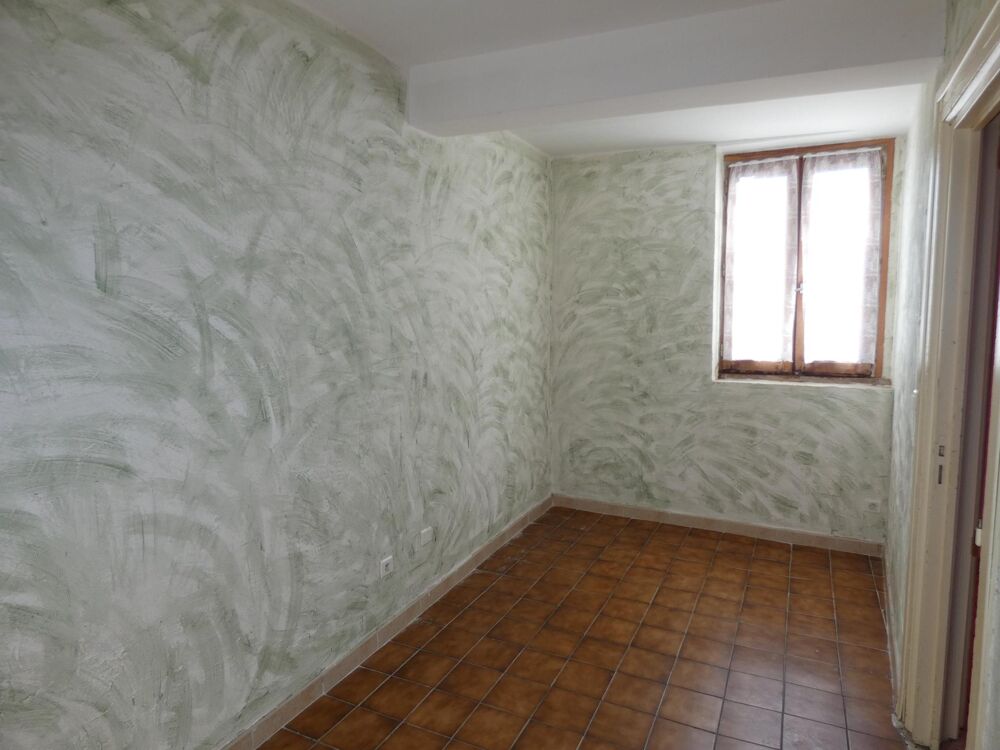 Vente Maison MaisonT4 d'environ 85m² avec cour de 25m² en plein coeur du village Esperaza