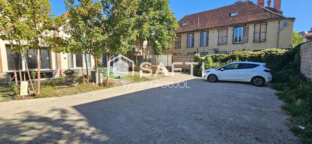 Vente Appartement A u pied de la Gare - Loft de 115 m² habitables - terrasse - place privative de parking Troyes