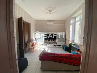  Maison  vendre 9 pices 221 m