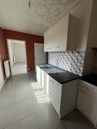  Appartement � vendre 5 pi�ces 83 m�