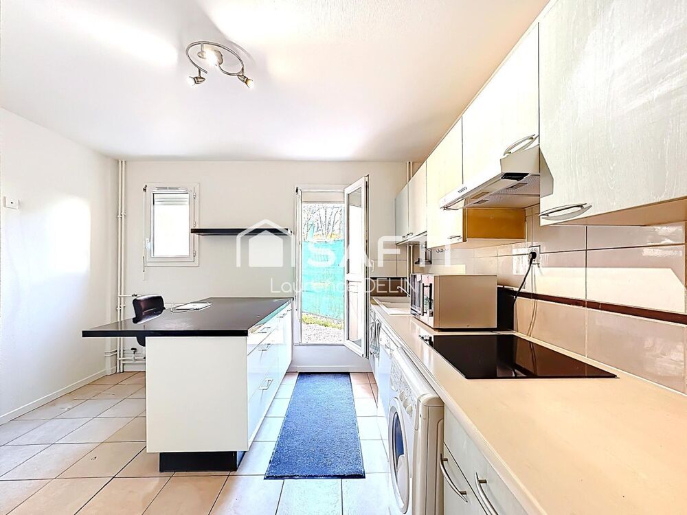 Vente Appartement REZ DE JARDIN LUMINEUX PROCHE TOUTES COMMODITES Cergy