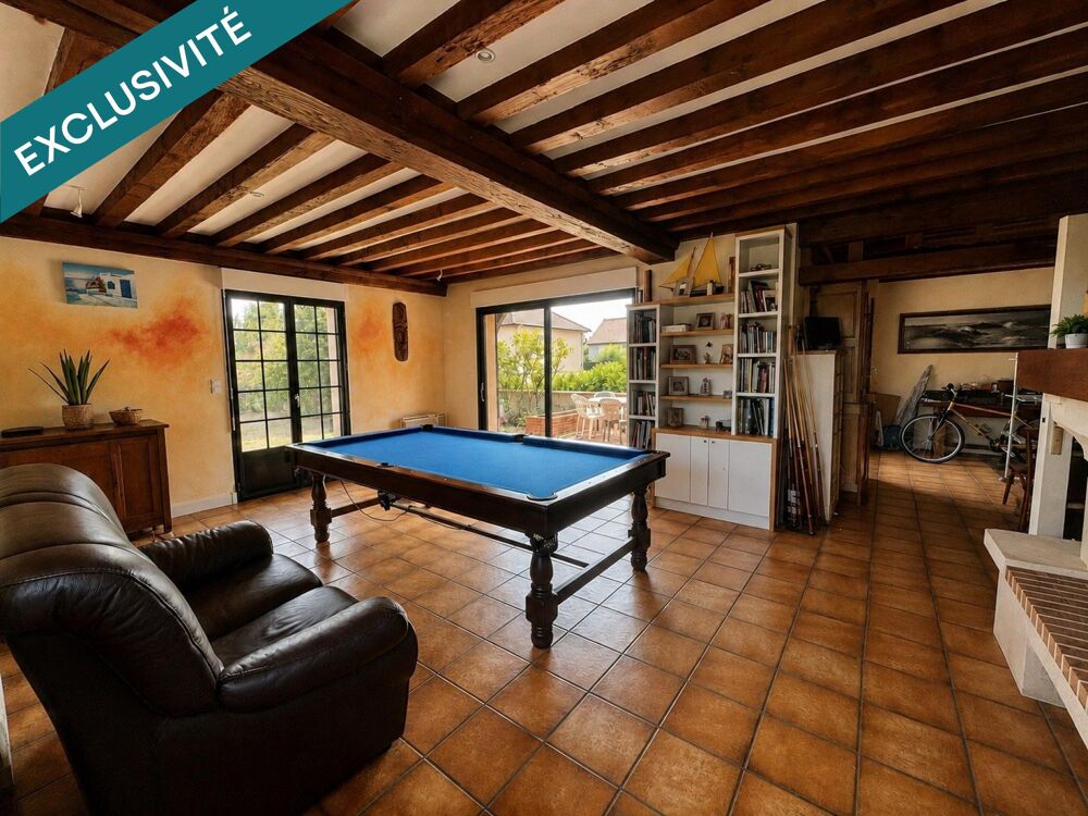 BIEVILLE BEUVILLE. Maison de 136 m² sur sous-sol.